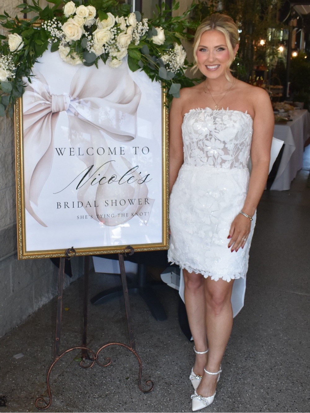 UNTAMED PETALS BY AMANDA JUDGE White Strapless Lace Bridal Cocktail Dress
